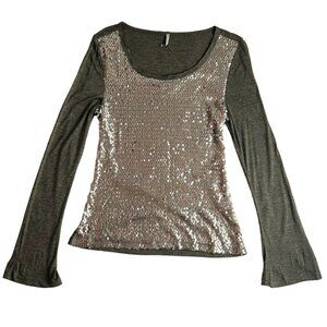Shiloh 770 Womens Sz Small Gray Long Sleeve Sequin Front Top